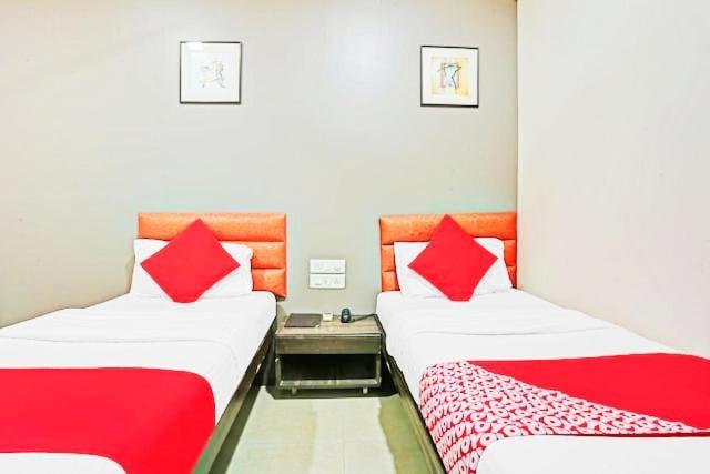 Hotel Amfahh - Andheri West Railway Station Mumbai Exterior foto